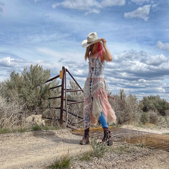 SOLD/western design conference - Picture 2 of 9